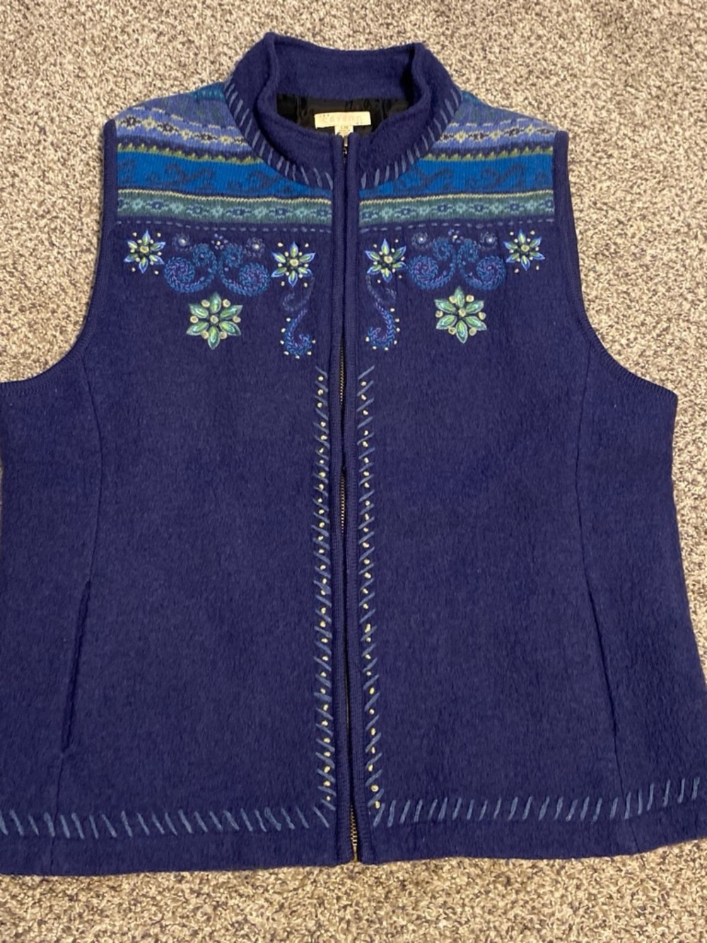 Carson Women’s Dark Blue Wool Blend Vest with Embroidered Design Size Large